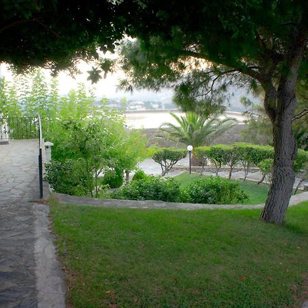 Aiolos Hotel Ménites Zewnętrze zdjęcie