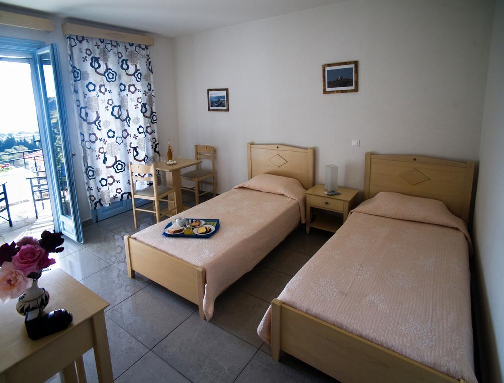 Aiolos Hotel Ménites Zewnętrze zdjęcie