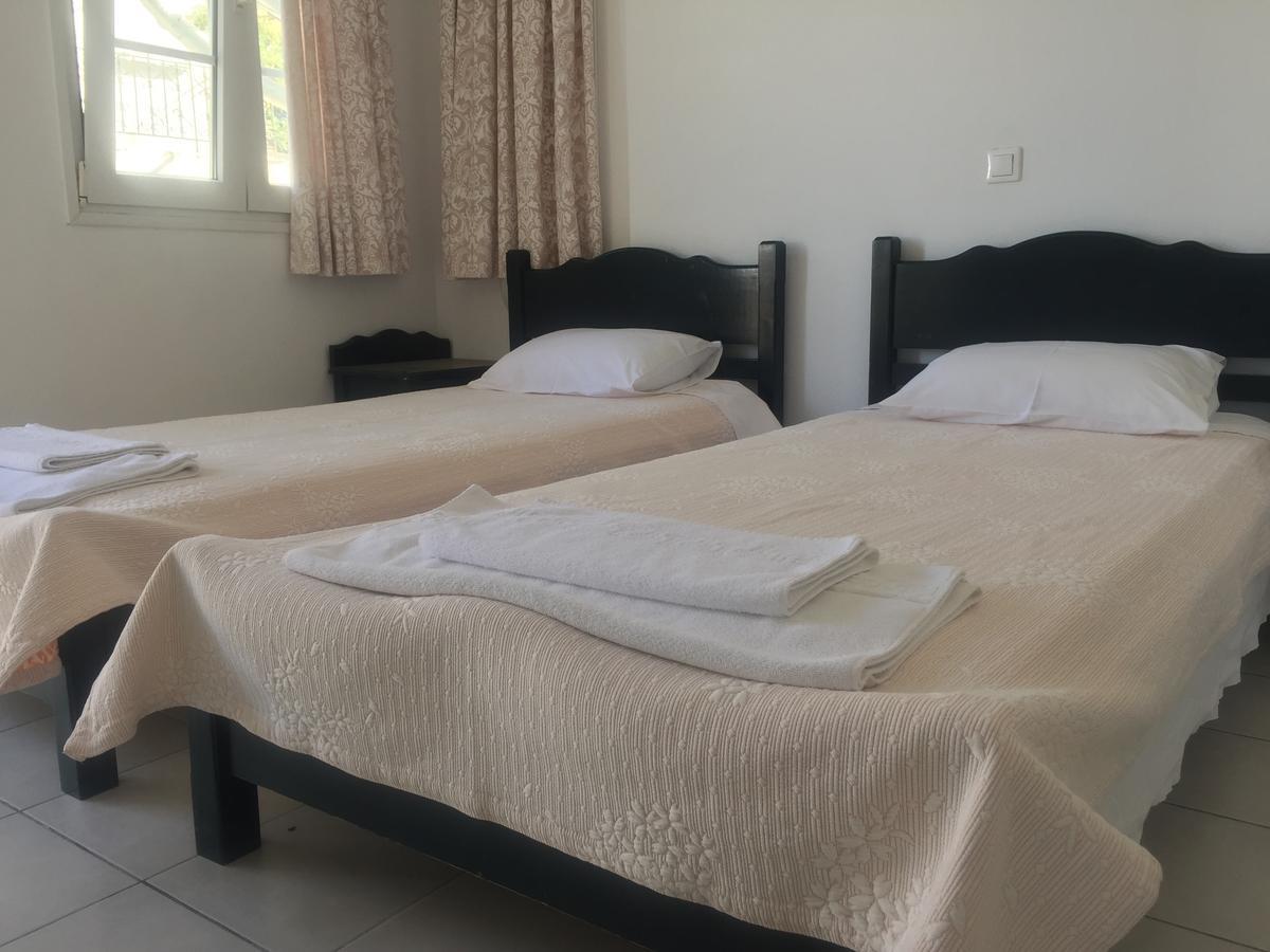 Aiolos Hotel Ménites Zewnętrze zdjęcie