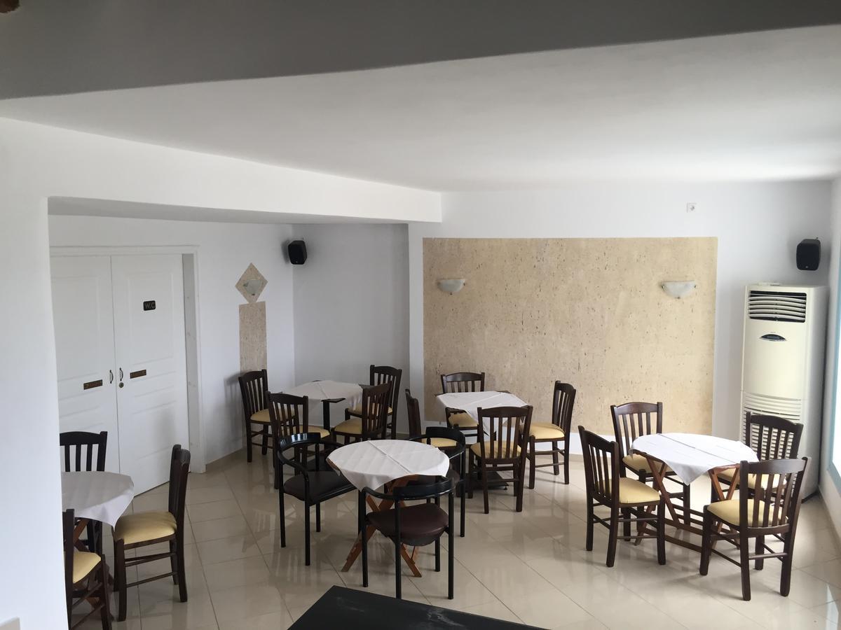 Aiolos Hotel Ménites Zewnętrze zdjęcie